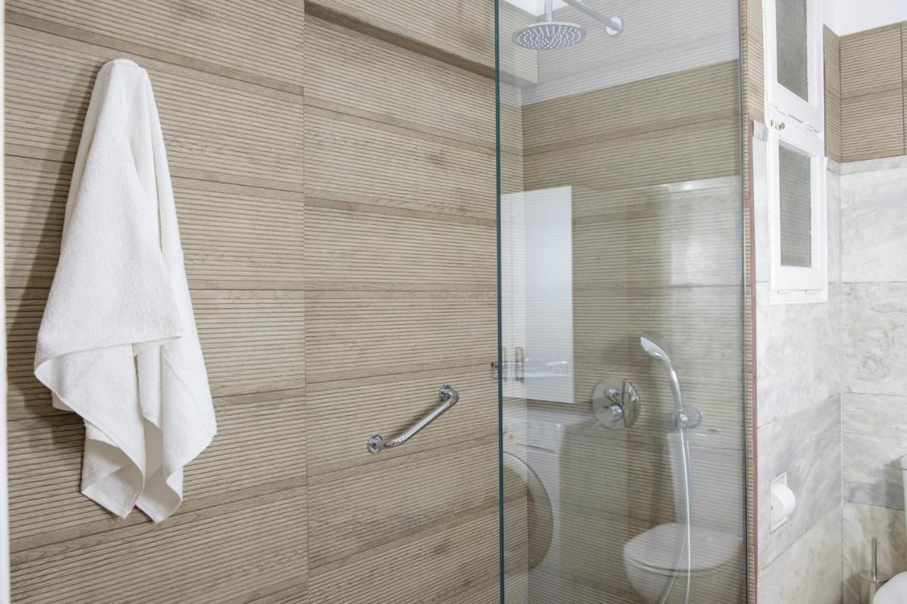Luxury Three Bedroom In Kolonaki