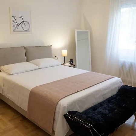 Luxury Three Bedroom Apartment In Kolonaki Atene Esterno foto
